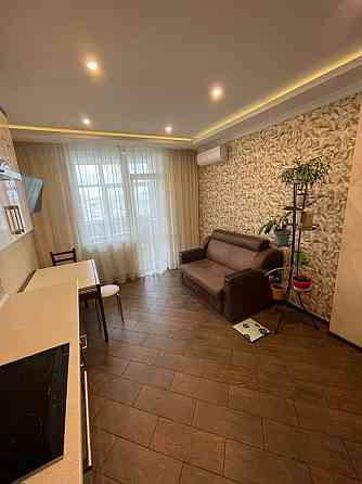 Оренда 1 к (59м2)    Вул. Драгоманова 40ж  метро Позняки Киев