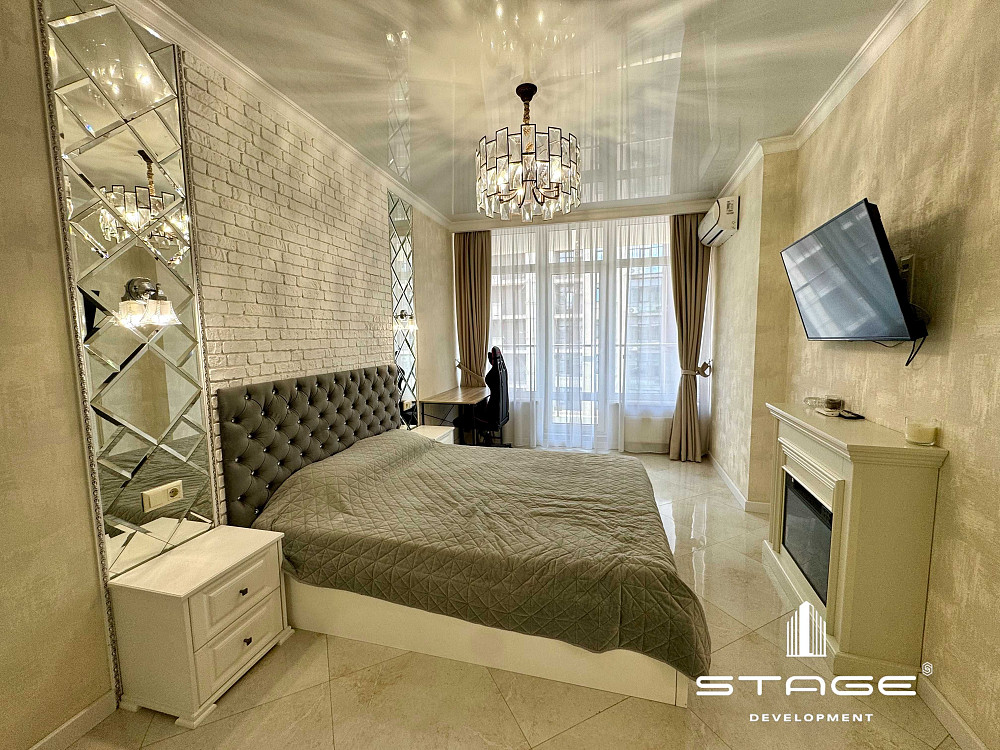 36 жемчужина однокомнатная квартира с террасой и ремонтом Аркадия Одесса - изображение 1