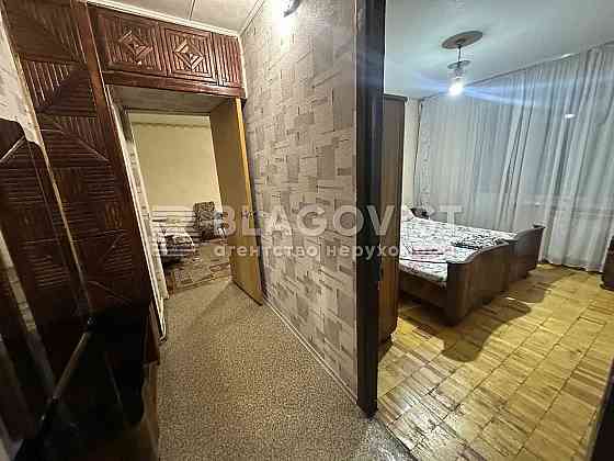 Метро Вокзальна-5 хв Соломянка Липківського/Скрипника Київ