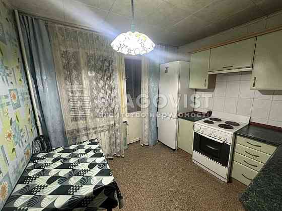 Метро Вокзальна-5 хв Соломянка Липківського/Скрипника Київ