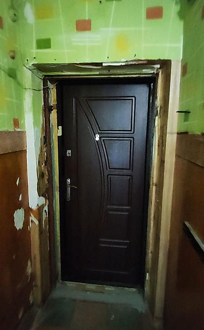 Продам 1 кім квартиру 12 квартал, навпроти ТЦ "Терра", торг. Днепр - изображение 1