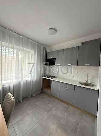 2 кімнатна квартира  вулиця Вишгородська ТРЦ Караван Паркове Місто Київ