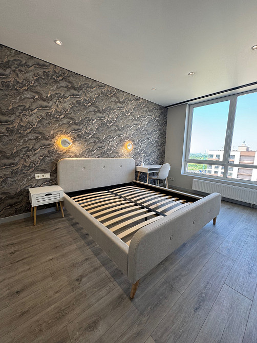 ЖК Варшавський 2 продаж 1к Київ - зображення 1