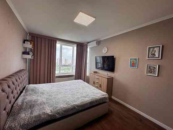 Продаж 2к квартири. ЖК Зарічний Киев