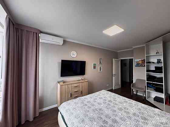 Продаж 2к квартири. ЖК Зарічний Киев