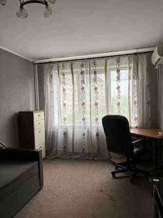 Продажа 1к квартири 34м2 ремонт 7этаж транспорт развязка 15мин центр Киев