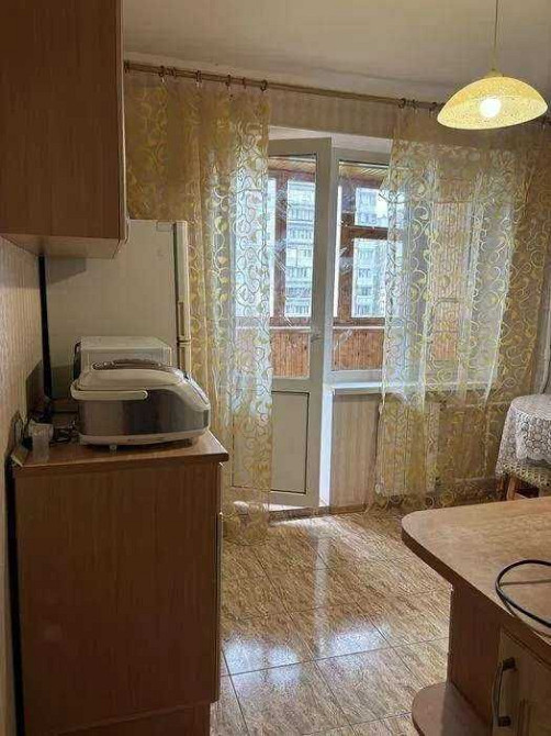 Продажа 1к квартири 34м2 ремонт 7этаж транспорт развязка 15мин центр Киев - изображение 1