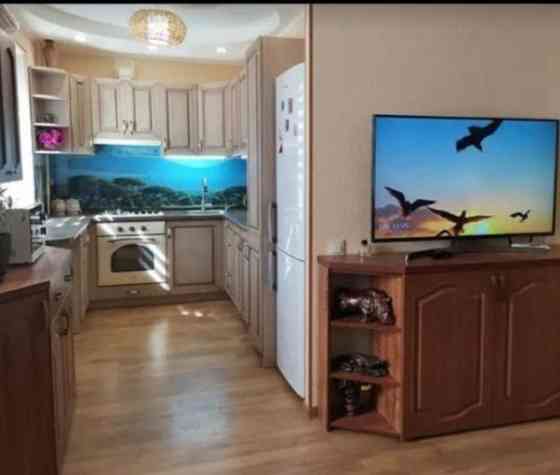 Продам 2х, комнатную квартиру Янтарная 79 А, можно по сертификату Днепр