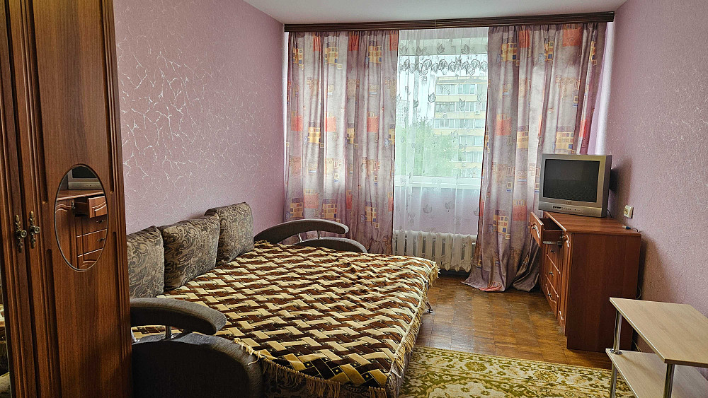 Сдам 1-комнатную кв-ру ул. Энтузиастов 9 м. Левобережная 15 м. пешком Киев - изображение 1