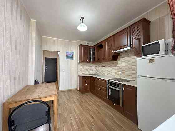 терміново здам 1-кімнатну Урлівська 23в, Осокорки, Позняки Киев