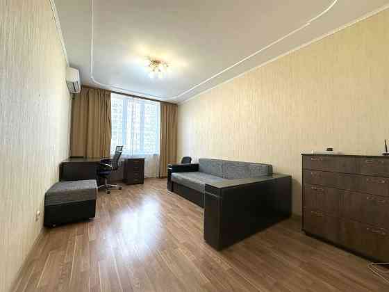 терміново здам 1-кімнатну Урлівська 23в, Осокорки, Позняки Киев