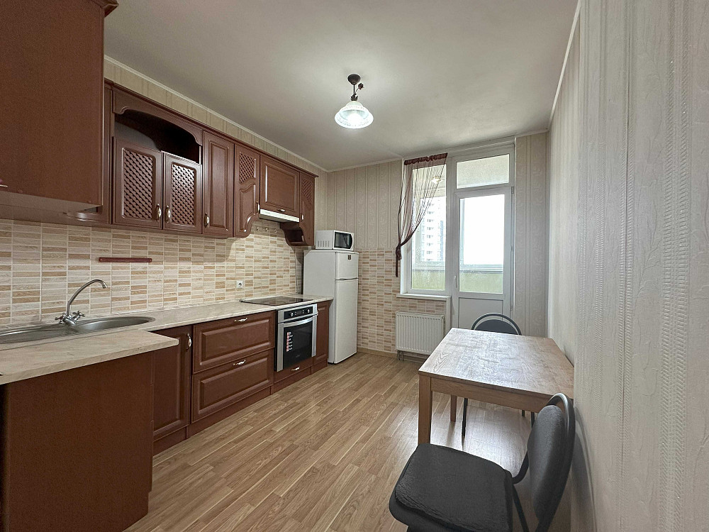 терміново здам 1-кімнатну Урлівська 23в, Осокорки, Позняки Киев - изображение 1