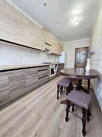 ПЕРША ЗДАЧА! Здам ПРОСТОРУ 2х НОВОБУДОВУ, Буковинська-Кармелюка, ВСЕ Є Черновцы