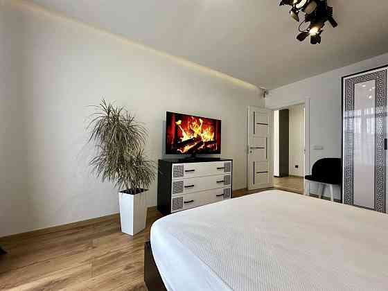 Оренда 2-ох кімнатної квартири, вигляд на озеро, ЖК Калинова слобода Крихівці