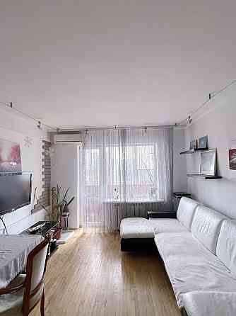 Сдам шикарную 2 ком квартиоу на Тополе 3 Днепр