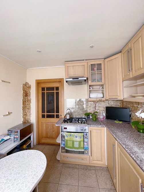 Сдам шикарную 2 ком квартиоу на Тополе 3 Дніпро - зображення 2