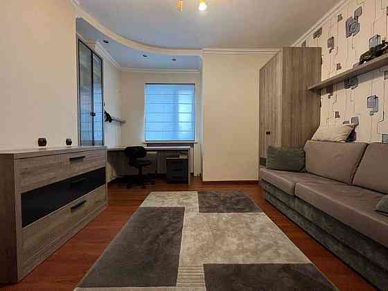 Здам євротрьошку, бульвар Верховної Ради 14Б, м. Дарниця 15 хв Киев