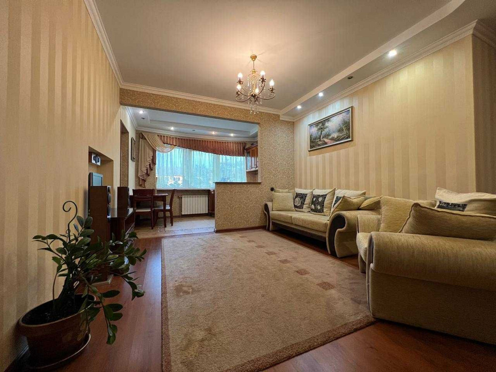 Здам євротрьошку, бульвар Верховної Ради 14Б, м. Дарниця 15 хв Киев - изображение 1