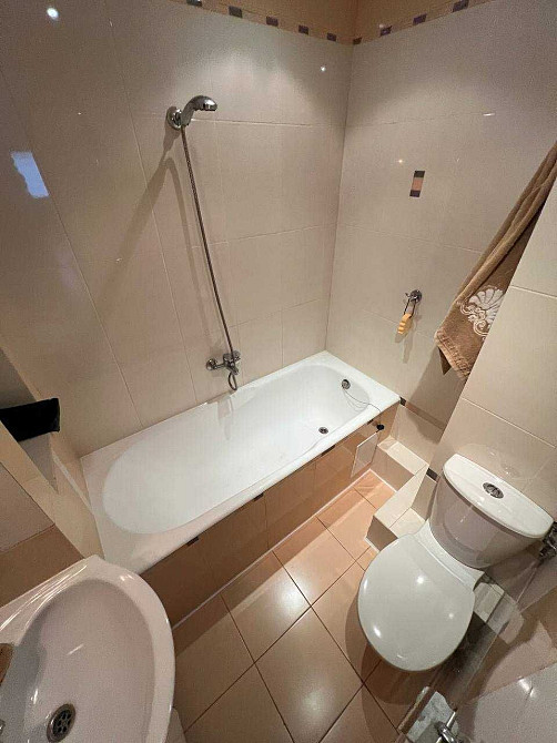 Здам євротрьошку, бульвар Верховної Ради 14Б, м. Дарниця 15 хв Киев - изображение 8