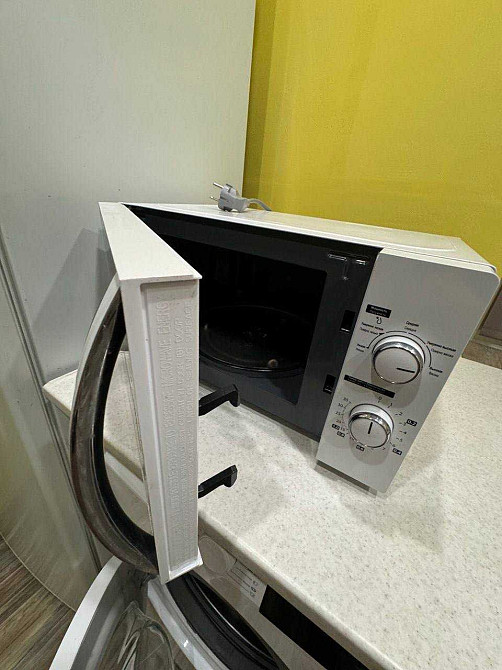 Сдам квартиру с ремонтом угол Правда Калиновая Дніпро - зображення 6