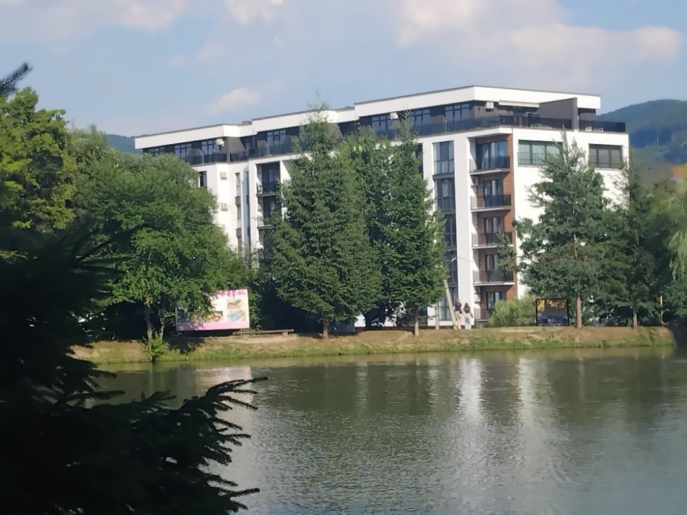 Продаю однокімнатниї апартамент ЖК Грін Парк Поляна Закарпатська Ясна Поляна - зображення 1