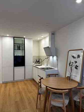 Продажа 1к квартири Центр 48м2 15этаж Инфраструктура Генератор Паркинг Киев