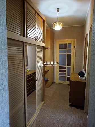 2кв. 45кв.м метро Святошин Святошинський Киев