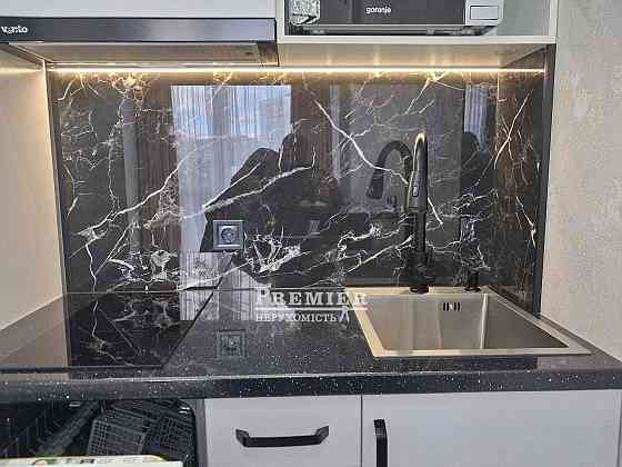 Продам студію з ремонтом у новому будинку біля моря Одесса