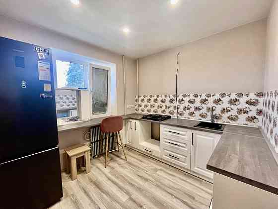 Гарна 1к з ремонтом . Бородинський . Запоріжжя