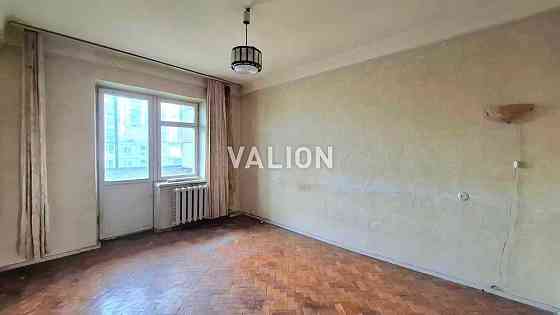 Продаж 3-кімн. квартири без Ремонту Русанівка бульвар І. Шамо Давидова Киев