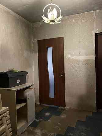 Продажа 3 ком. 4 мкрн. Левий берег Кам`янське (Запорізька обл.)