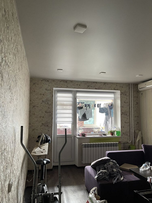 Продажа 3 ком. 4 мкрн. Левий берег Кам`янське (Запорізька обл.) - зображення 1