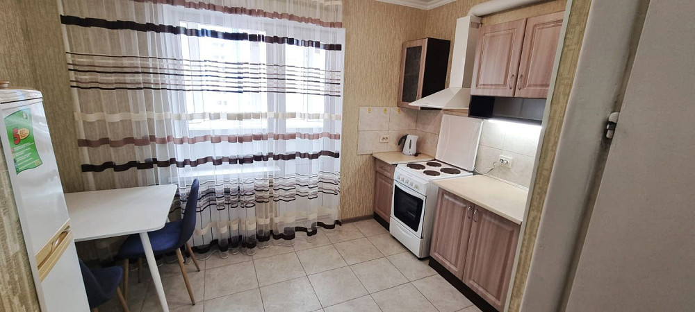 Продам чудову й простору квартиру на  Маяковського 93а. Киев - изображение 1