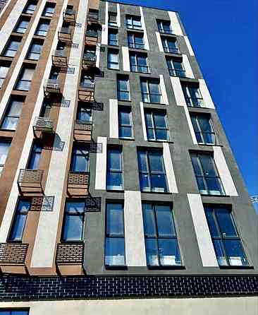 2- кімнатна в ЖК «Atria City Teremky» з великими панорамними вікнами Чабани