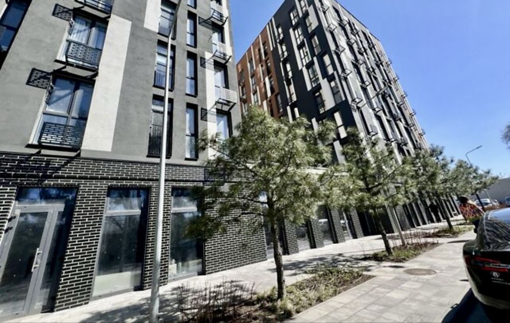 2- кімнатна в ЖК «Atria City Teremky» з великими панорамними вікнами Чабани - зображення 1