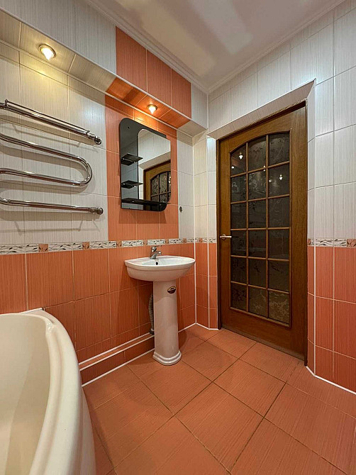 Продаж укомплектованої 2-кімнатної квартири з ремонтом   М Ровно - изображение 5