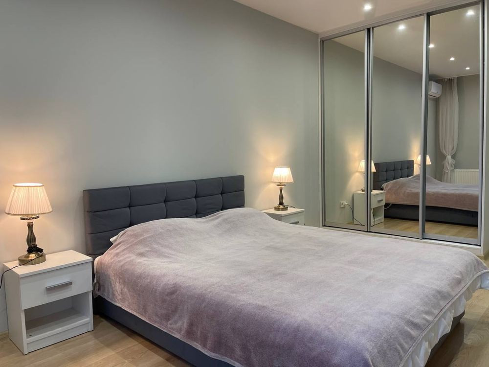 2 кімнатна кв., ЖК Озерний, Наумовича 6, з ремонтом, без% Киев - изображение 3