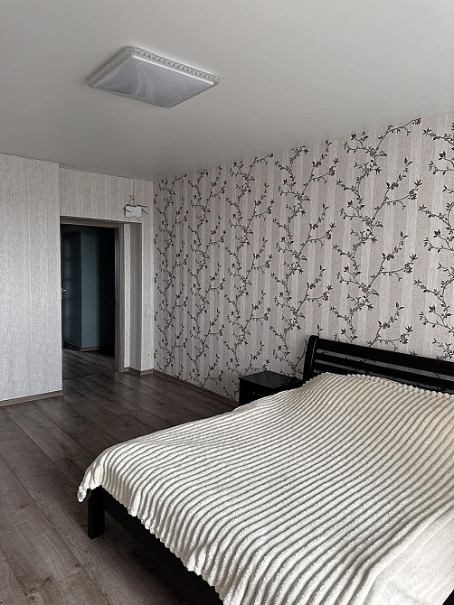 Новострой. Продам 1 кв улучшенной планировки Солоницевка - изображение 2