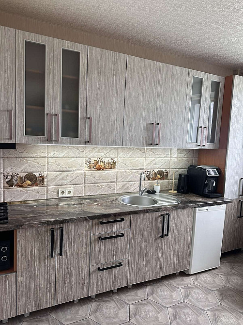 Новострой. Продам 1 кв улучшенной планировки Солоницевка - изображение 6