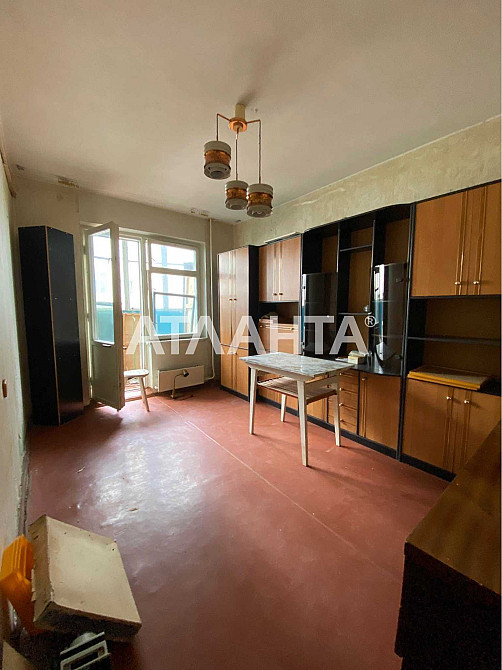 4-х комнатная квартира на среднем этаже на Таирова. Одесса - изображение 1