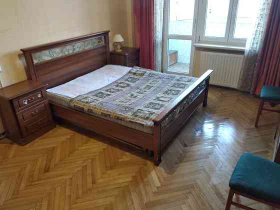 ОРЕНДА 3-ї квартири. Вул. Наталії Ужвій 9. Для Сім'ї. Киев