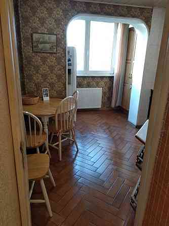 ОРЕНДА 3-ї квартири. Вул. Наталії Ужвій 9. Для Сім'ї. Киев