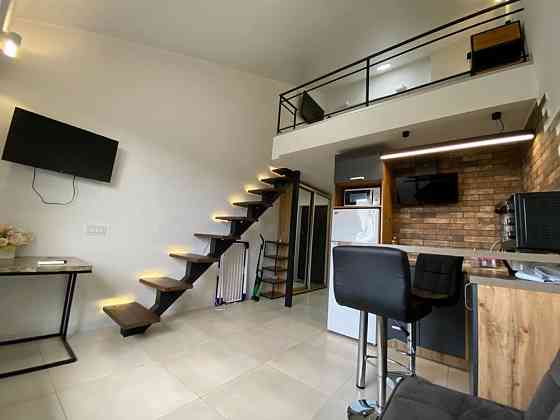 Дворівнева квартира метро Захисників України Харьков