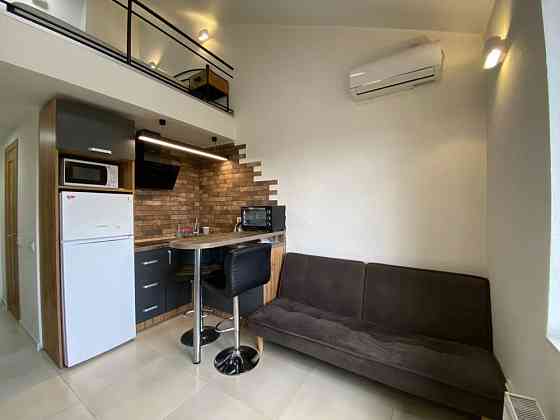 Дворівнева квартира метро Захисників України Харьков