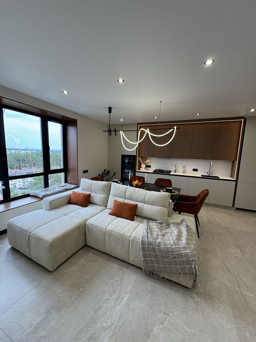 Двохкімнатна квартира з авторським ремонтом топова локація Ирпень - изображение 4