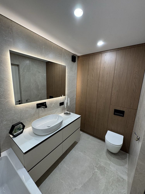 Двохкімнатна квартира з авторським ремонтом топова локація Ирпень - изображение 6