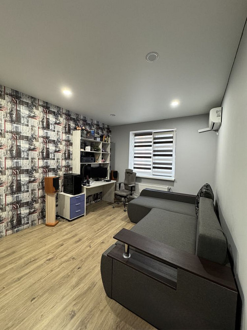 Двокімнатна квартира з ремонтом в Центрі на Мінеральній Ирпень - изображение 4