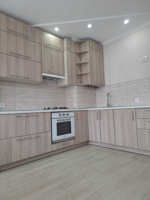 Євро 2х кімнатна квартира з балконом 64м2 ЖК Rich Town Ирпень - изображение 7