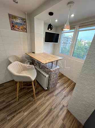 Оренда затишної 2к квартири вул Борщагівська 12 Шевченківський р КПІ Киев