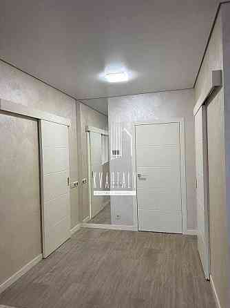 Продається 1- кімнатна квартира , ЖК 044, Кирилівська 37А Kyiv